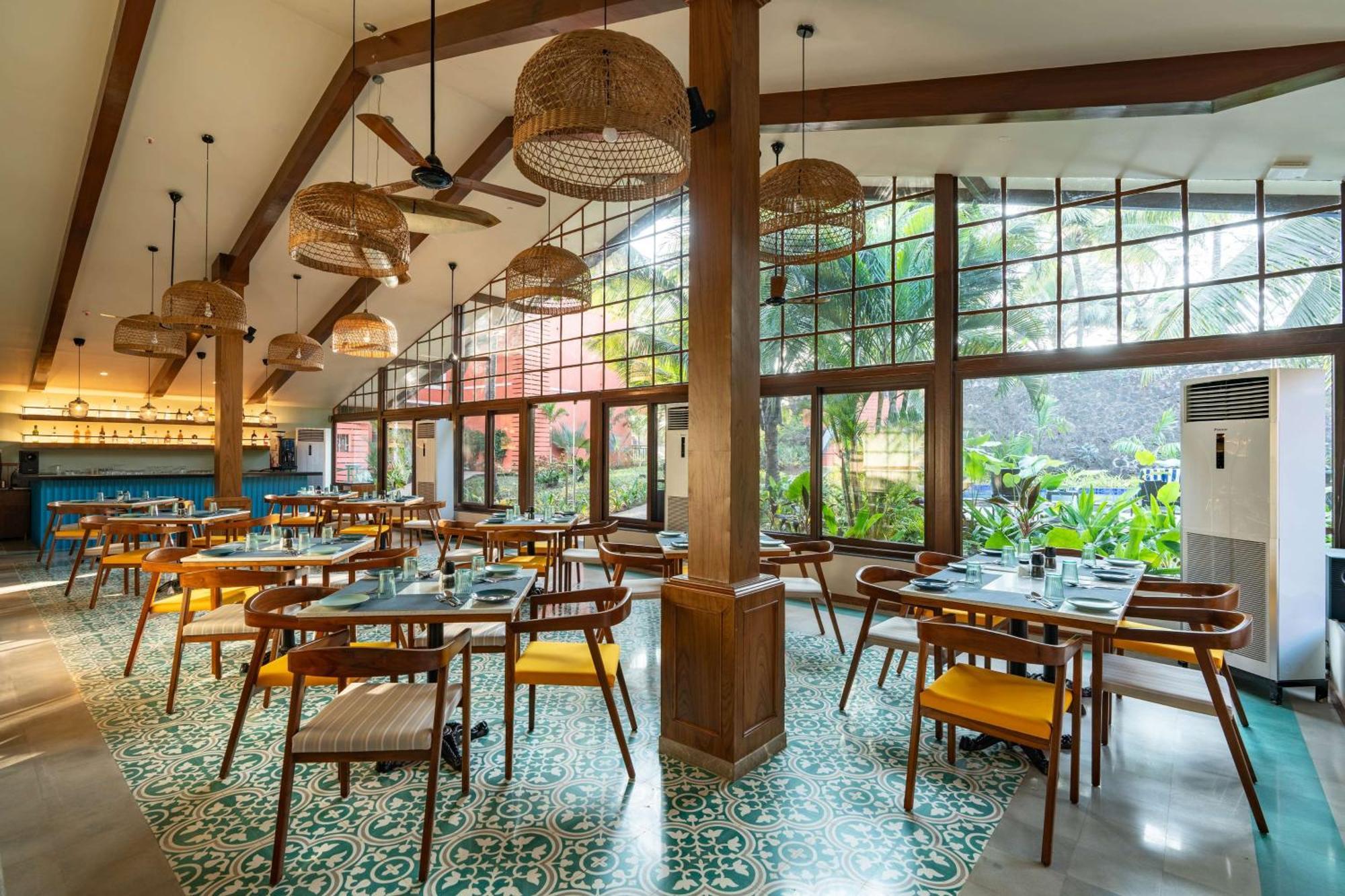 Mandrem Beach Resort, A Member Of Radisson Individuals Retreat 외부 사진