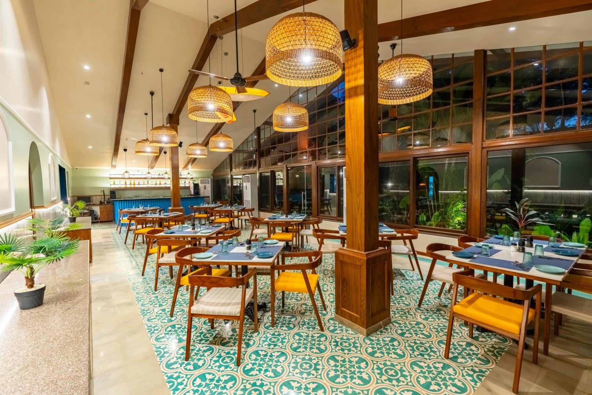 Mandrem Beach Resort, A Member Of Radisson Individuals Retreat 외부 사진