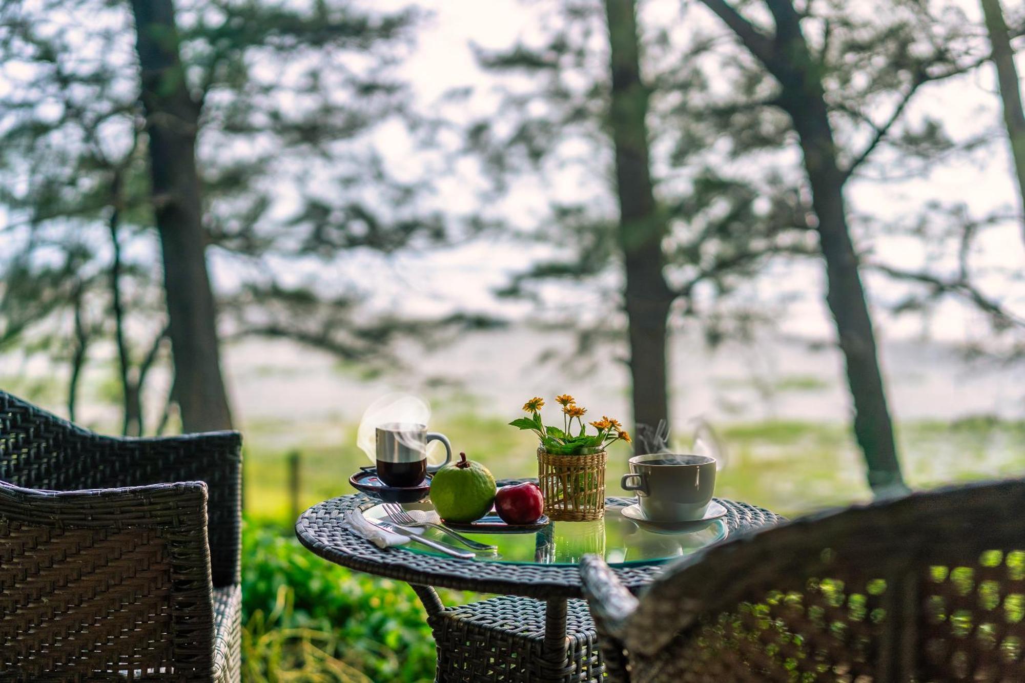 Mandrem Beach Resort, A Member Of Radisson Individuals Retreat 외부 사진