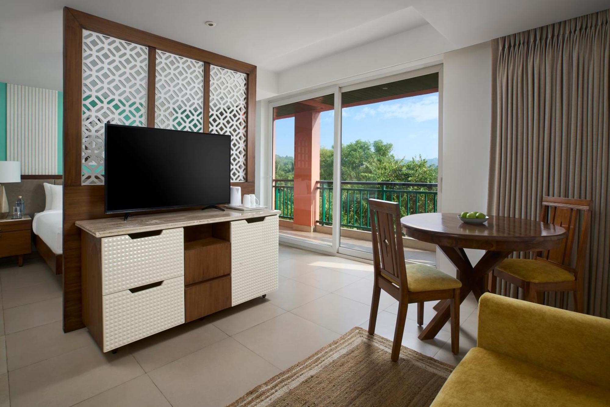 Mandrem Beach Resort, A Member Of Radisson Individuals Retreat 외부 사진